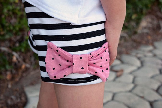 Bow Tie Leggings Mini Shorts PDF Sewing Pattern – Photo by Ashley Lundin‎